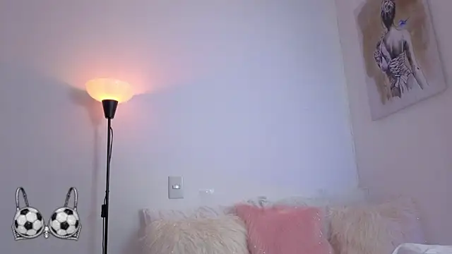 Cristel Boom online show from 06/15/26, 02:39