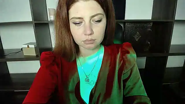 Snapshot of Lizzy_Love chatting on 02/15/25, 04:03 Lizzy Love online show from 02/15/25, 04:03