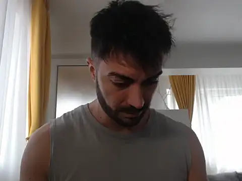 Snapshot of GoldenMark chatting on 10/01/25, 11:58 GoldenMark online show from 10/01/25, 11:58