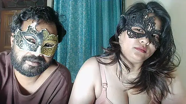 Cutehornycouples online show from 09/17/25, 06:10