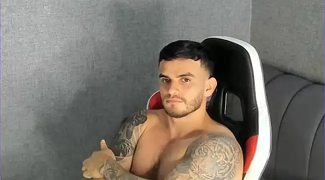 Snapshot of Ricardogo19 chatting on 03/03/25, 01:28 Ricardogo19 online show from 03/03/25, 01:28