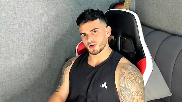 Ricardogo19 online show from 11/10/25, 11:10