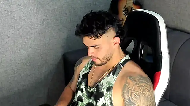 Ricardogo19 online show from 10/20/25, 10:54