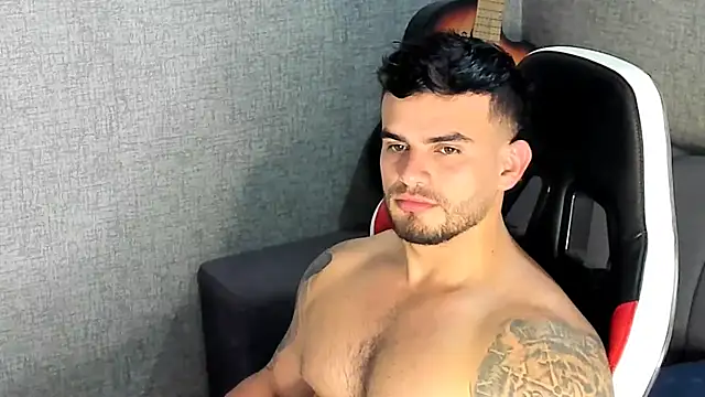 Ricardogo19 online show from 11/18/25, 07:50