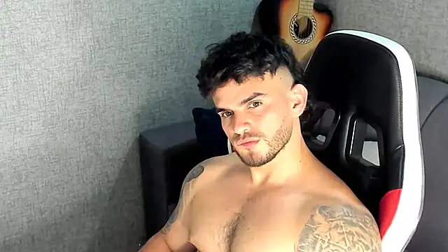 Ricardogo19 online show from 10/25/25, 11:49