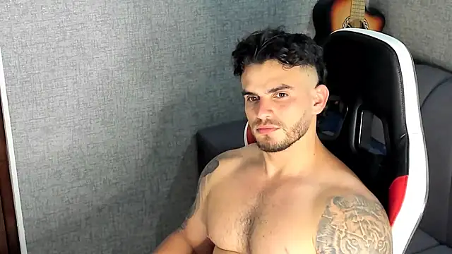 Ricardogo19 online show from 10/24/25, 01:59