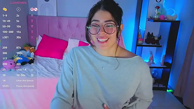 LoaLuxury online show from 11/09/25, 05:28