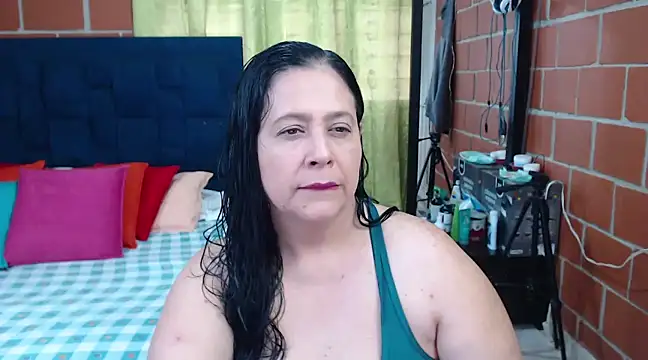 karlaton1977 online show from 02/26/25, 06:15