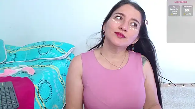 Emelyross  online show from 03/26/26, 12:58