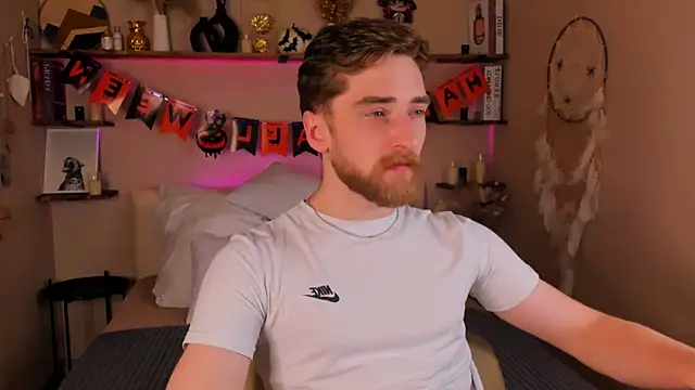 DexterDexx online show from 10/31/25, 11:00