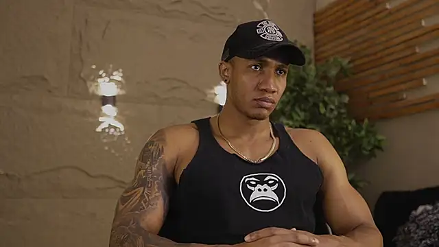 Logan Varela online show from 01/10/26, 12:22