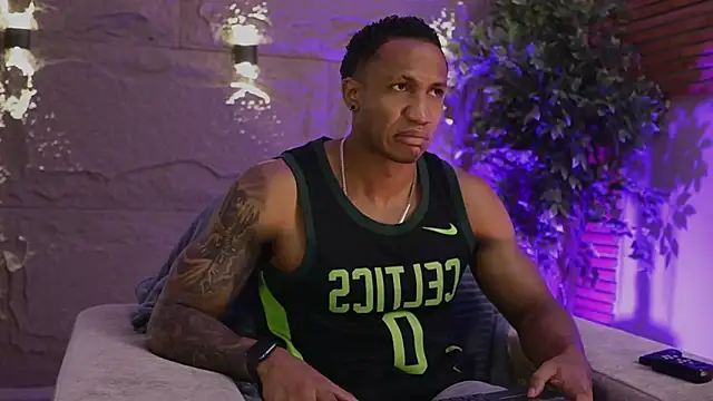 Logan Varela online show from 12/03/25, 12:48