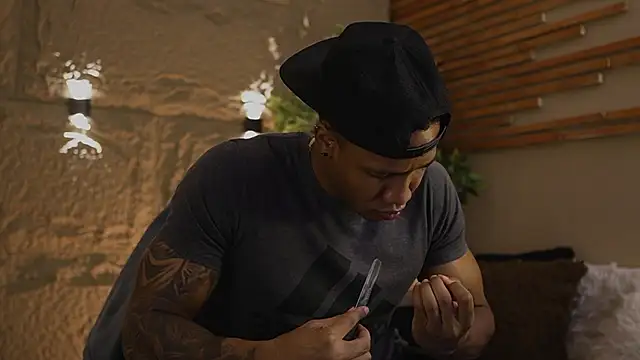 Logan Varela online show from 01/08/26, 11:05