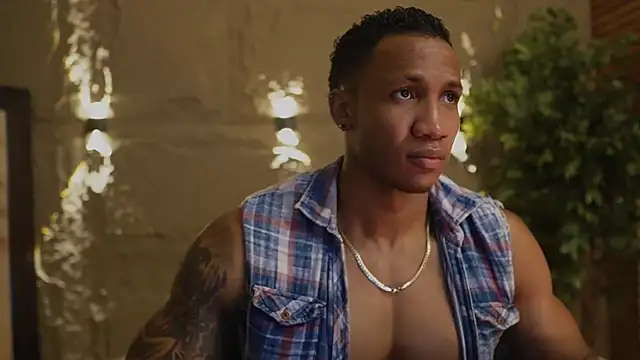 Logan Varela online show from 11/20/25, 01:34