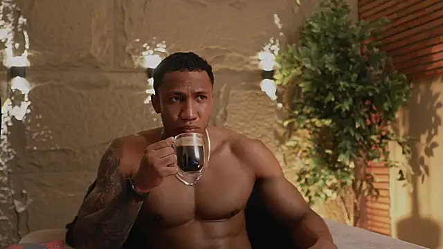 Logan Varela online show from 11/27/25, 09:04