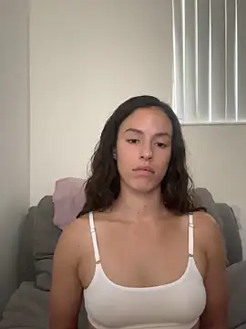 brookehoneynina online show from 03/19/25, 07:06