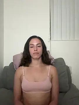 brookehoneynina online show from 03/18/25, 12:51