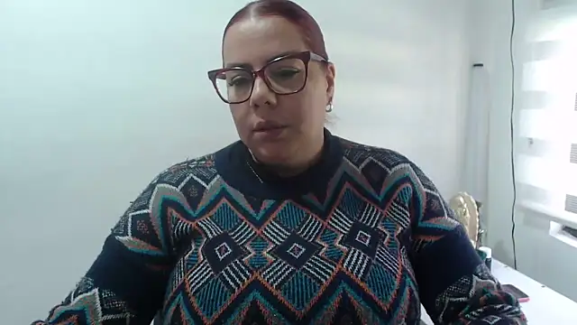 Snapshot of Rebecagiraut chatting on 11/18/25, 02:31 Rebecagiraut online show from 11/18/25, 02:31
