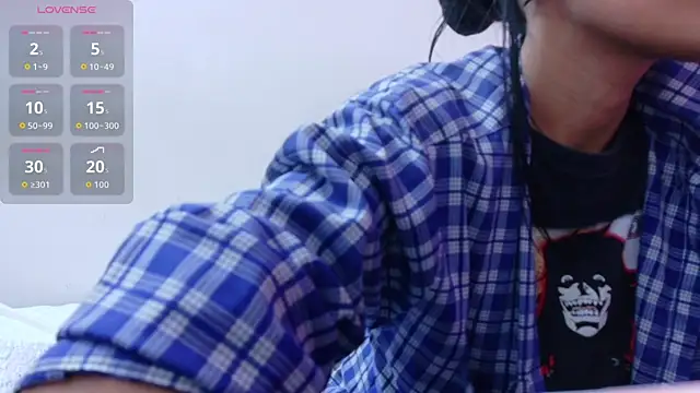 yourcuteneighbourr online show from 02/07/26, 03:03