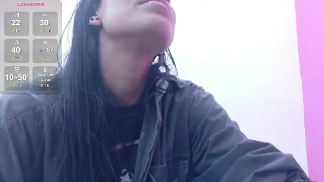 yourcuteneighbourr online show from 11/11/25, 02:50