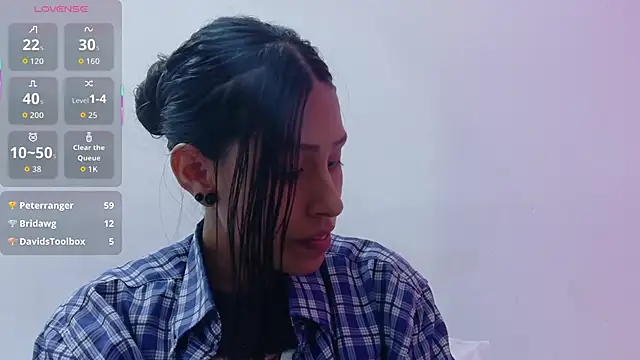 yourcuteneighbourr online show from 02/03/26, 06:22