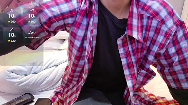 yourcuteneighbourr online show from 11/04/25, 02:59