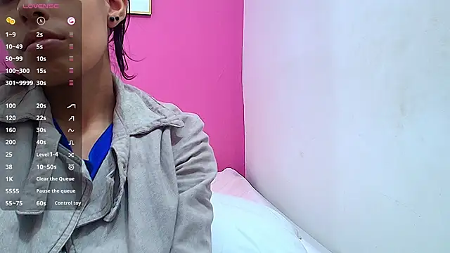 yourcuteneighbourr online show from 02/27/25, 02:57