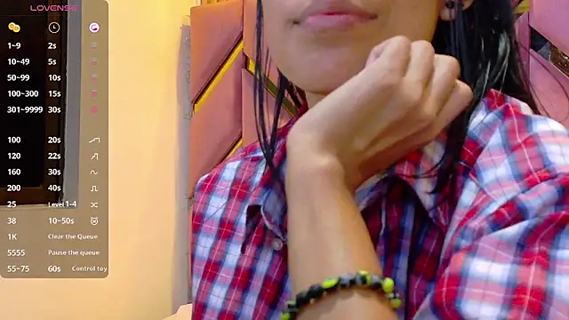 yourcuteneighbourr online show from 09/09/25, 02:54