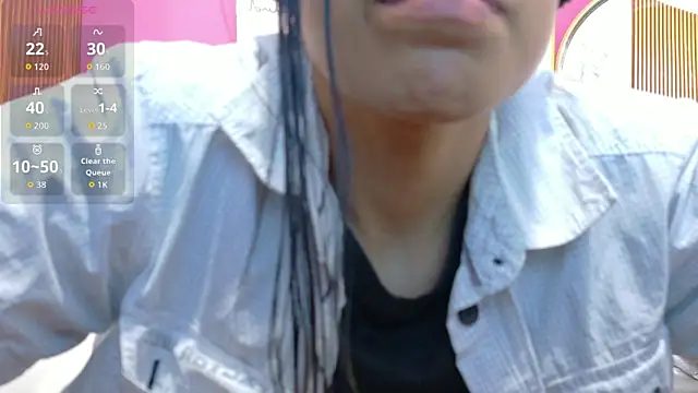 yourcuteneighbourr online show from 04/15/26, 03:01