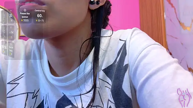 yourcuteneighbourr online show from 04/11/26, 07:45