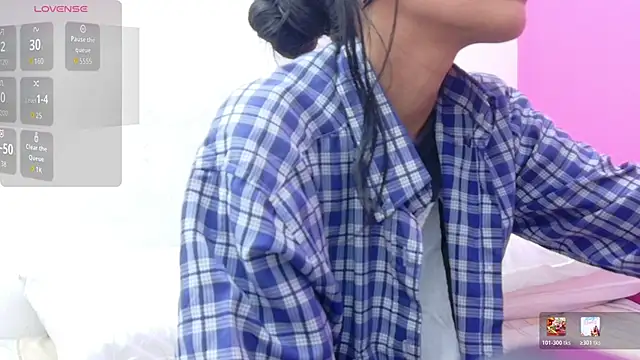 yourcuteneighbourr online show from 02/25/26, 02:56