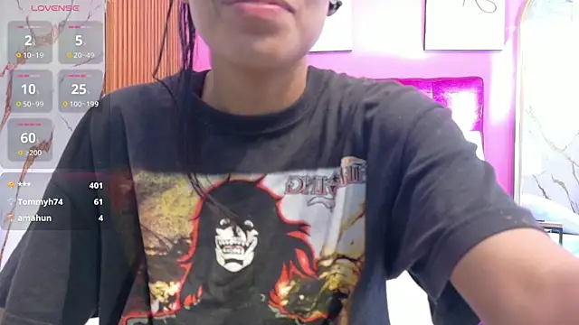 Snapshot of yourcuteneighbourr chatting on 04/29/26, 03:11 yourcuteneighbourr online show from 04/29/26, 03:11