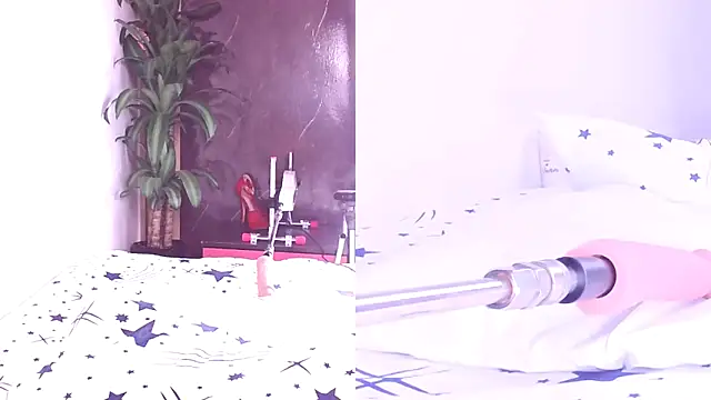 Sophia Lovers01 online show from 12/17/25, 11:15