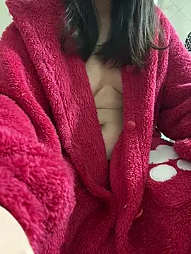 Snapshot of Hatasimi chatting on 02/01/26, 09:57 Hatasimi online show from 02/01/26, 09:57