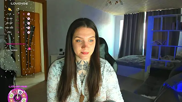 AizaRose online show from 04/22/26, 07:04