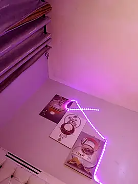 C-yoyo online show from 11/17/25, 11:09