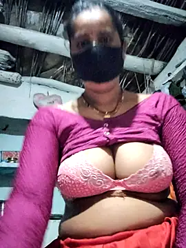 Snapshot of Hey_Ziya chatting on 07/22/26, 10:56 Hey Ziya online show from 07/22/26, 10:56