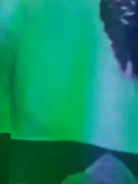 gurlnips online show from 01/11/26, 07:37