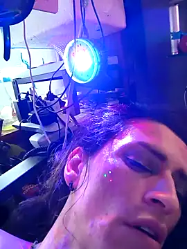 gurlnips online show from 02/20/26, 11:50