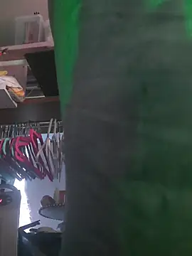 gurlnips online show from 01/08/26, 04:13