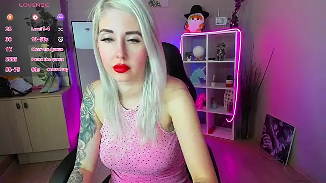 Mermaid N online show from 05/02/26, 01:33