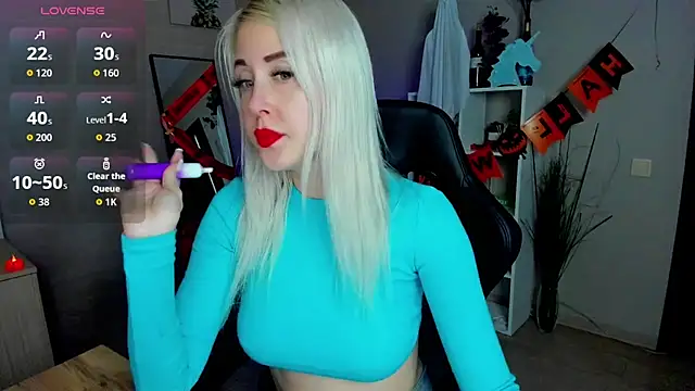 Mermaid N online show from 11/04/25, 01:31