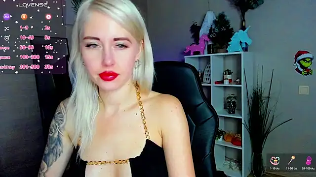 Mermaid N online show from 12/18/25, 01:44