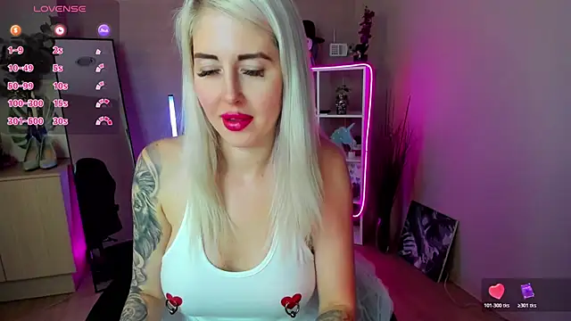 Mermaid N online show from 05/25/26, 01:38