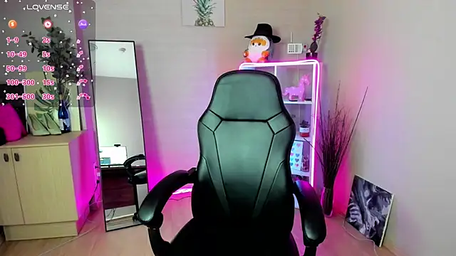 Mermaid N online show from 04/02/26, 01:35