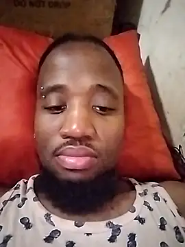 Snapshot of BaseDick chatting on 09/18/25, 05:38 BaseDick online show from 09/18/25, 05:38