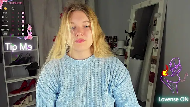 Snapshot of Rebecca_Kelly chatting on 09/12/25, 01:50 Rebecca Kelly online show from 09/12/25, 01:50