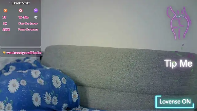 Snapshot of NaozuQAce chatting on 04/08/26, 03:57 NaozuQAce online show from 04/08/26, 03:57