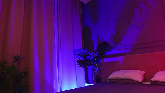 Liv Fay online show from 12/16/25, 03:16