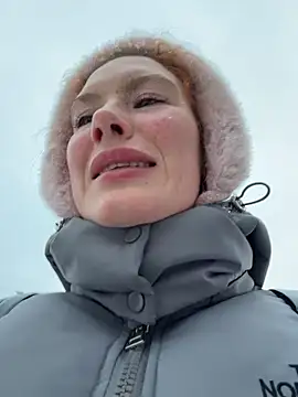 Liv Fay online show from 02/11/26, 01:11